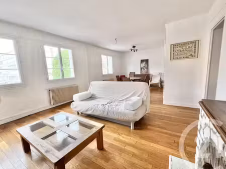 appartement 4 pièces 65 m²