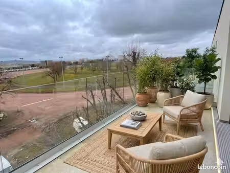appartement 4 pièces 81 m²