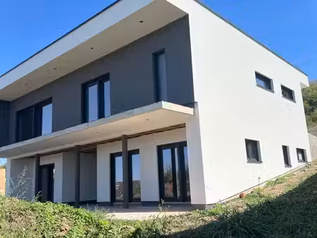 maison neuve 149 m² – extérieur achevé – 3 chambres – lachambre