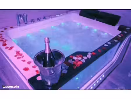 fond de commerce love room jacuzzi location courte durée