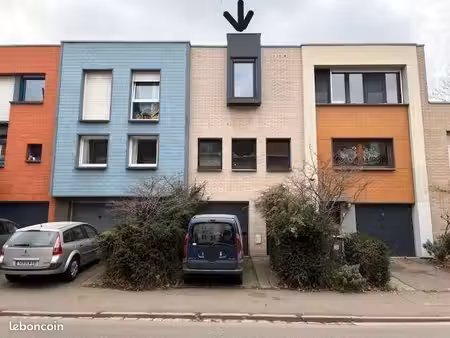 maison de ville 105m² 4 chambres fives cail