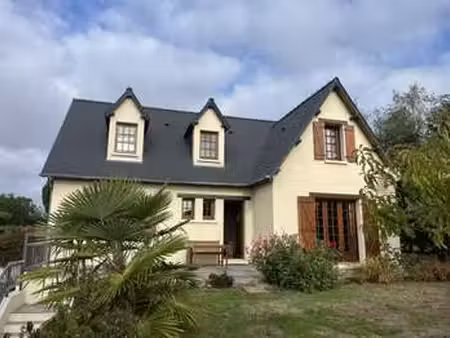 vente maison à saint-jean-d'elle (50810) : à vendre / 140m² saint-jean-d'elle
