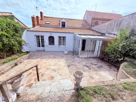 maison 5 pièces 137 m²