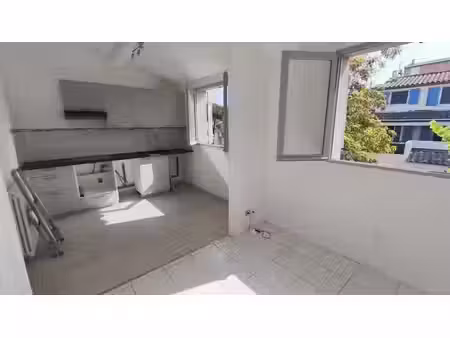 location appartement 1 pièce 22.34 m² à valbonne (06560)  650 €