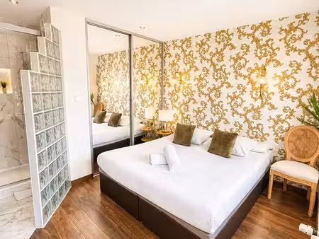 rare appartement t2 rooftop avec terrasse privative - climatisé - vue exceptionnelle