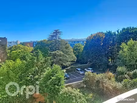 duplex 4 pièces 103 m²