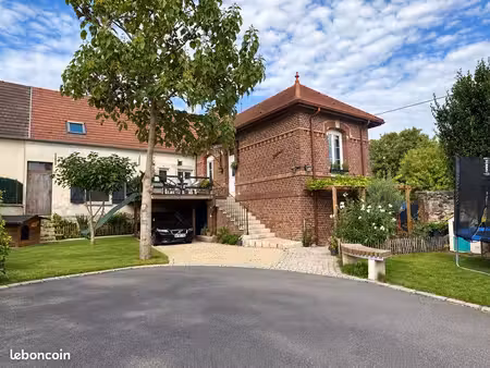 maison atypique à giraumont
