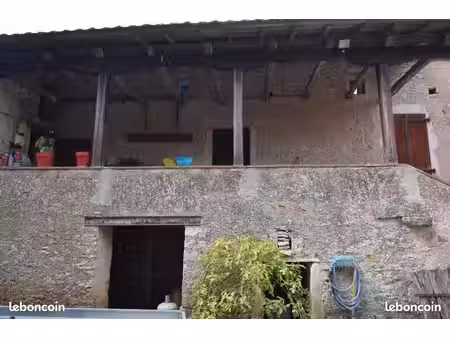 maison 3 pièces 132 m²