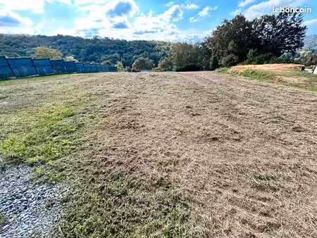 terrain à bâtir de 2 900 m² – quartier résidentiel calme – tournay