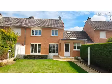 maison 6 pièces 111 m²