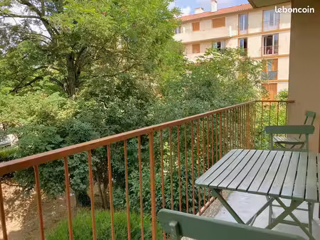 appartement t4 de 60m² entièrement meublé  colocation salariés ou étudiants  aix en proven