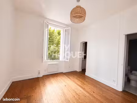 studio 1 pièce 17 m²