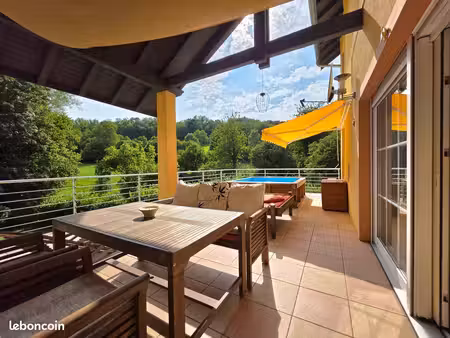 maison avec 3 logements