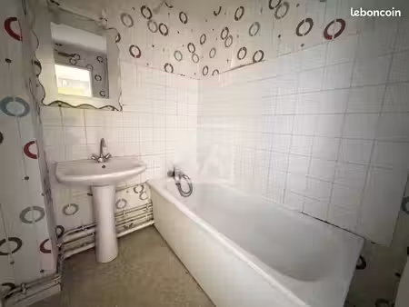 appartement 3 pièces 64 m²