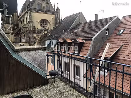 immeuble 10 pièces 245 m²