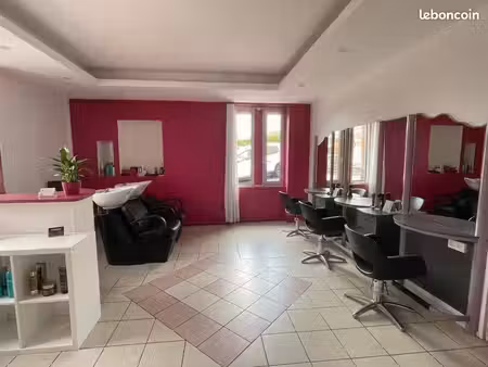garage 46 m² ceyrat