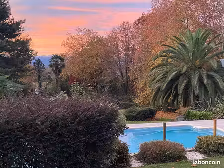 maison et son parc arboré 151m2