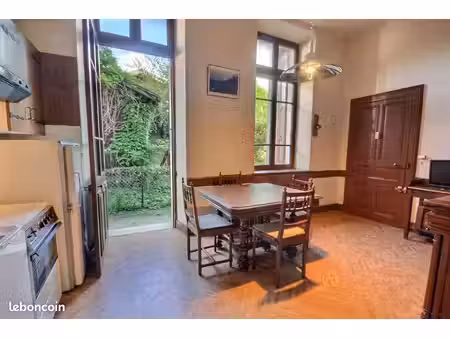 appartement 3 pièces 44 m²