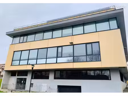 local 263 m² metz