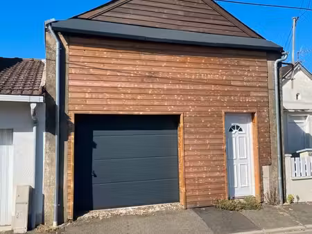 hangar sur parcelle de 300m2