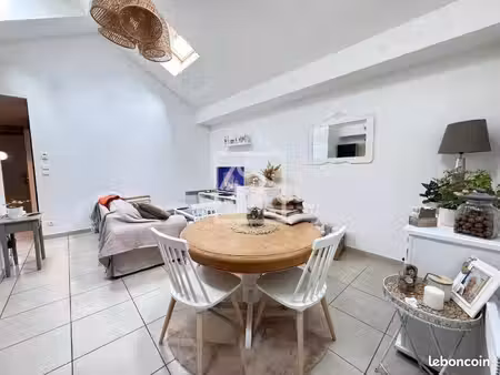 maison de ville 3 pièces 74 m²