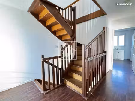 maison 6 pièces 113 m²