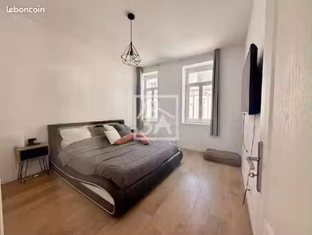 maison 6 pièces 143 m²