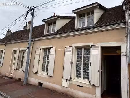 maison 6 pièces 103 m²