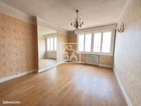 maison 7 pièces 153 m²