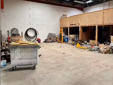 entrepôt 280m2 & bureau intégré à louer - bordure a13/a14