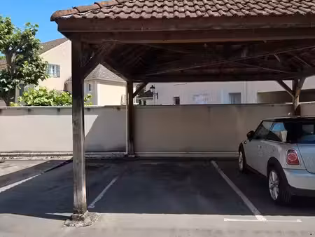 place de parking avec carport - boisparisis