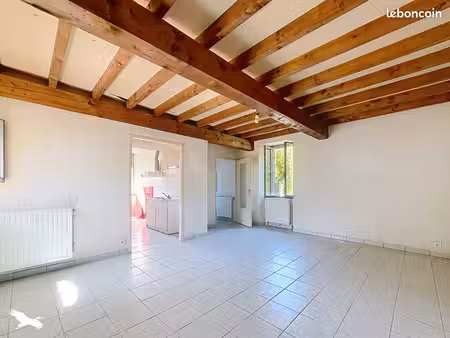 maison 3 pièces 120 m²