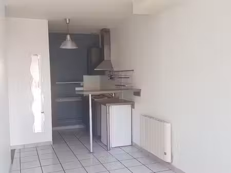 t1bis à louer