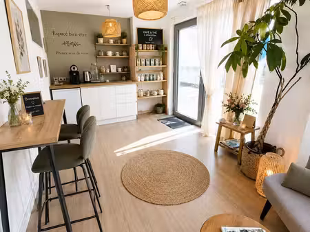 bureau 15 m² avec terrasse / co-working