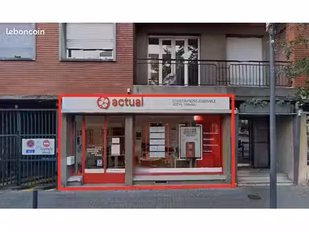 commerce 45 m²