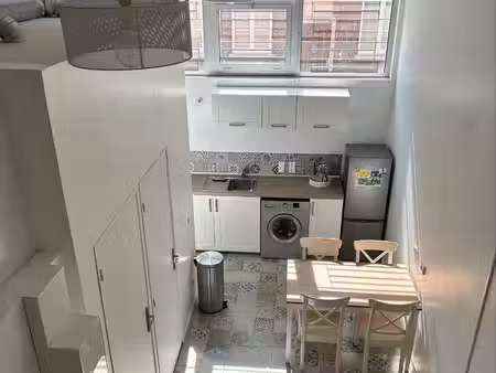 studio meublé style loft – 40m² – rdc – centre calais – parking inclus - dispo 1er octobre