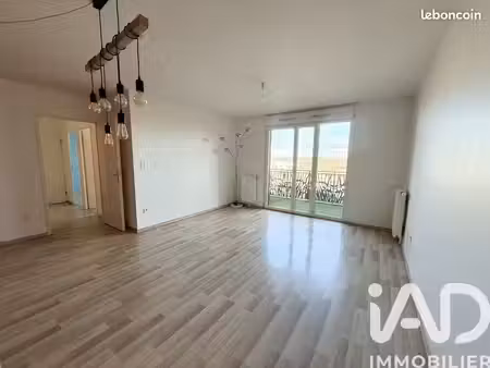 appartement 3 pièces 65 m²