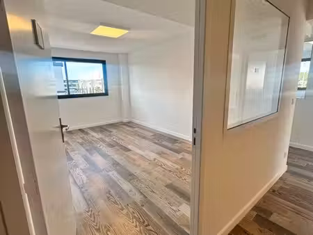 bureau de 16m2 à louer tecnosud 2