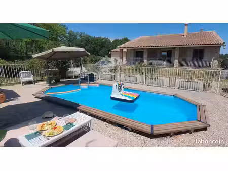 maison 100m² - 3 chambres - terrain 1000m² avec piscine - garage- monteux