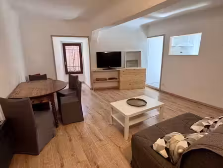 appartement 55m2 saignon