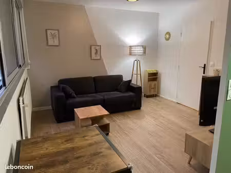 studio meublé avec cave et parking centre amiens