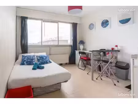 lille vauban secteur la catho studio 18m² libre de suite