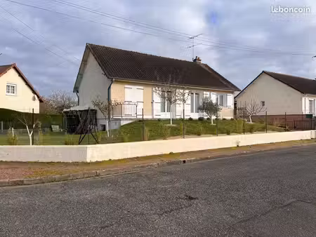 maison 4 pièces avec terrain de 729 m²  sous-sol et garage