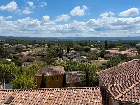 maison de village avec dépendance au cœur de caromb