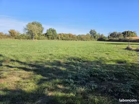 terrain 945 m² tercé