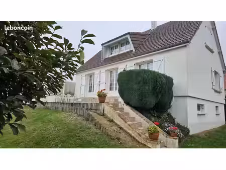 maison 6 pièces 110 m²
