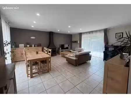 nieuil l'espoir - maison plain pied 3 chambres  terrain clos sans vis-à-vis