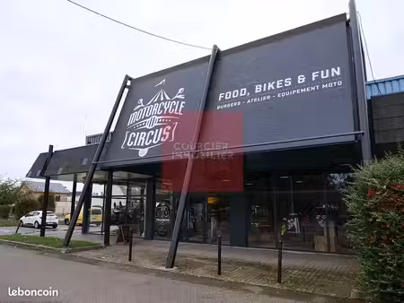 local commercial 496 m² coignières