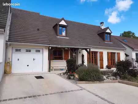 maison individuelle 145m² + 37m²