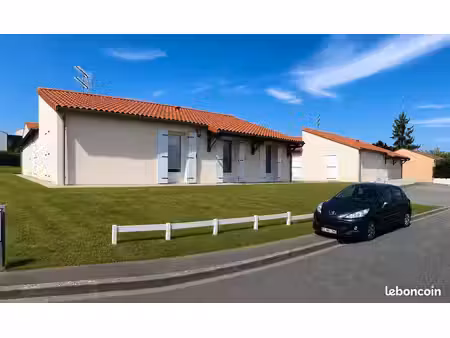 immeuble de rapport – 24 studios-cottage meublés